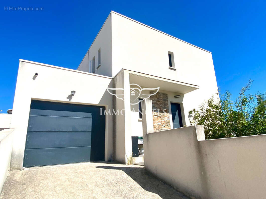 Maison à JUVIGNAC