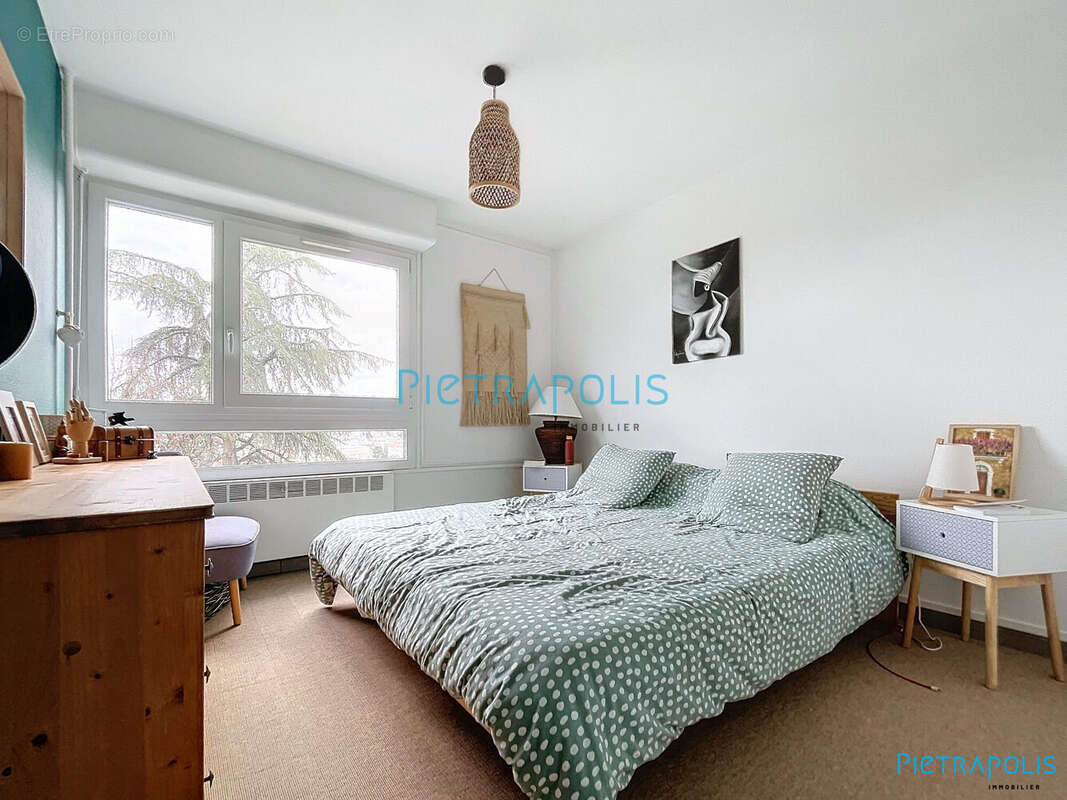 Appartement à OULLINS