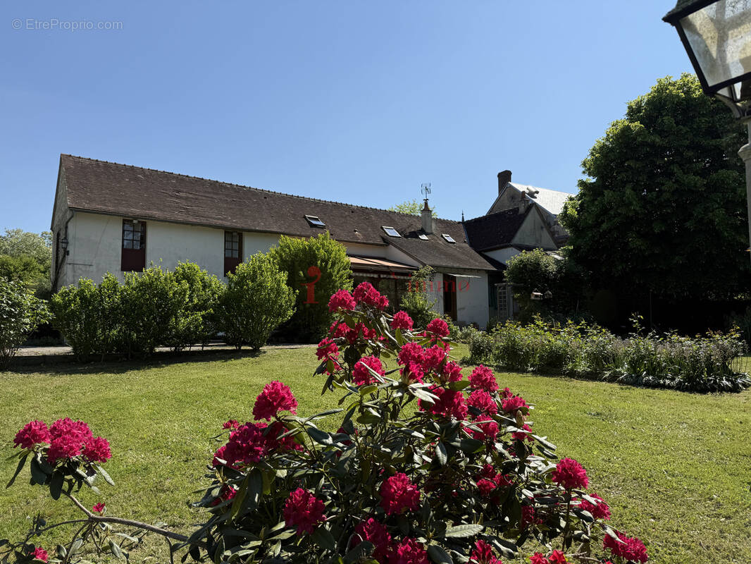 Maison à CONDE-SUR-HUISNE
