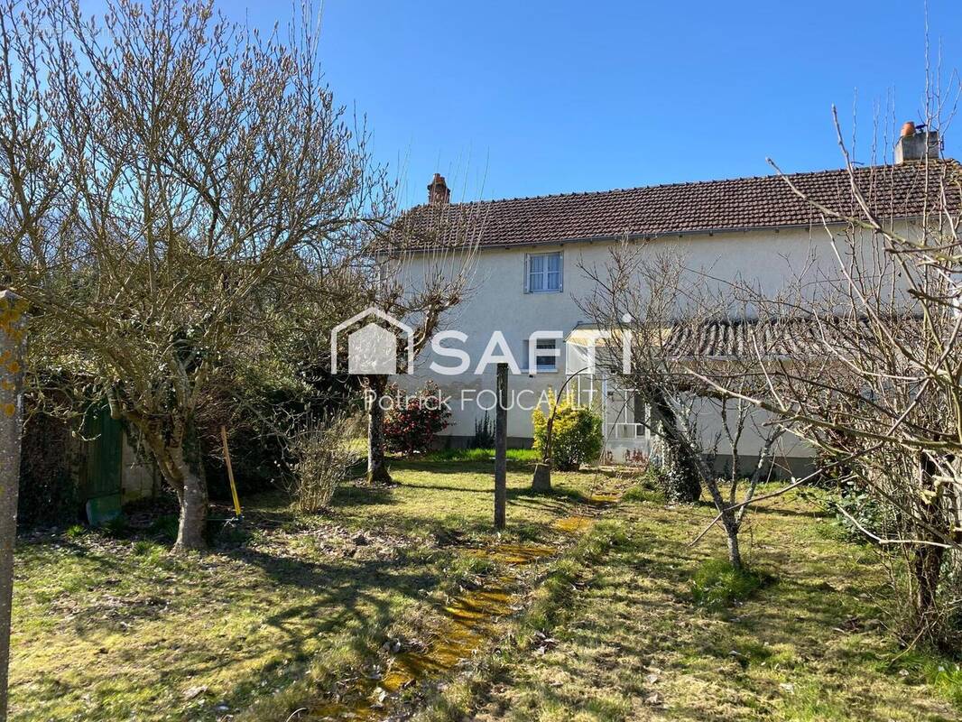 Photo 1 - Maison à CIVAUX