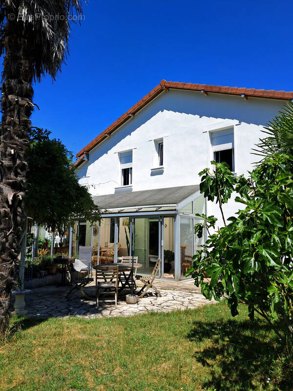 Maison à BONNY-SUR-LOIRE