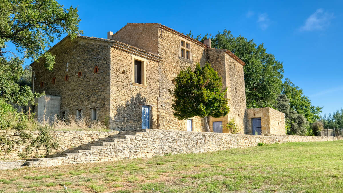 Maison à CUCURON