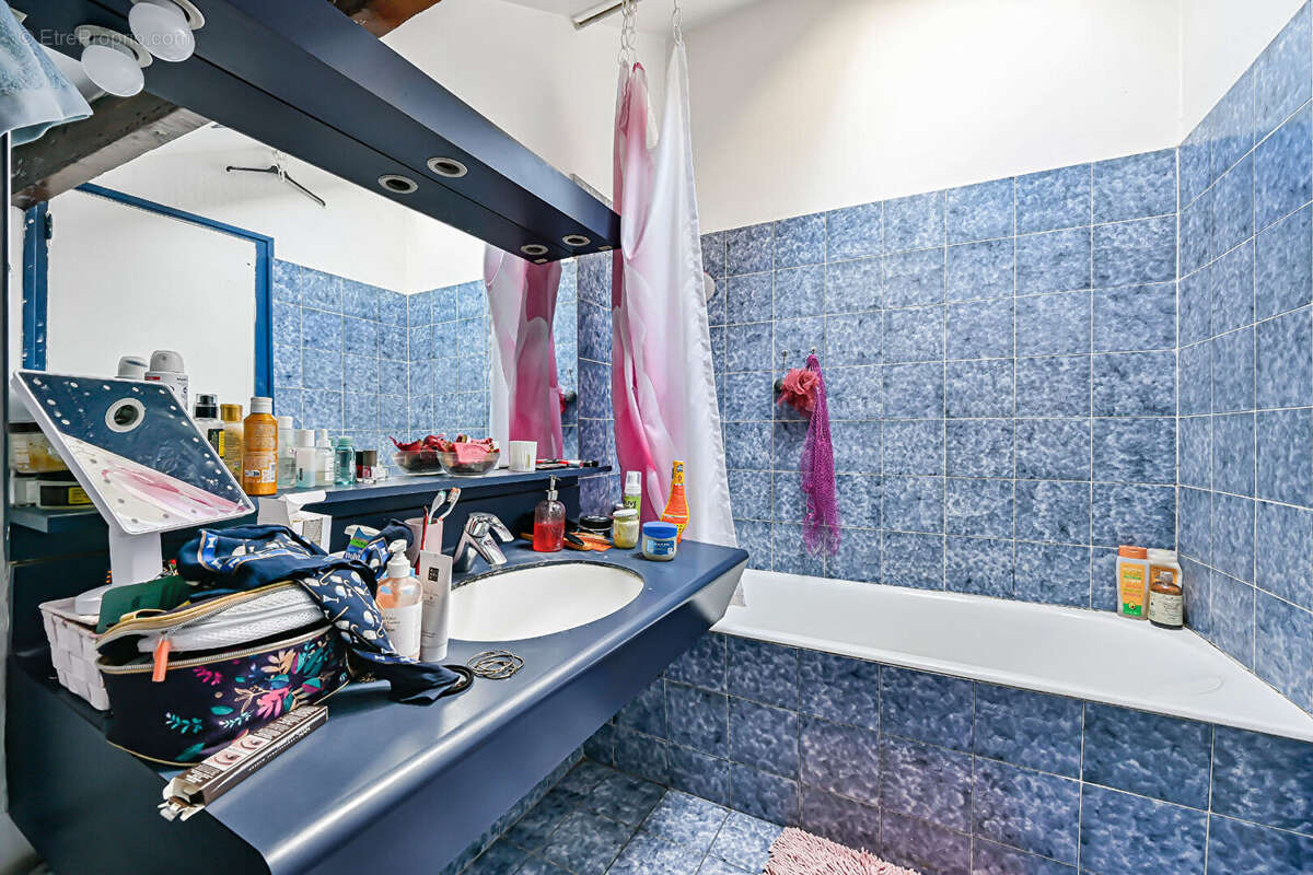Appartement à SURESNES