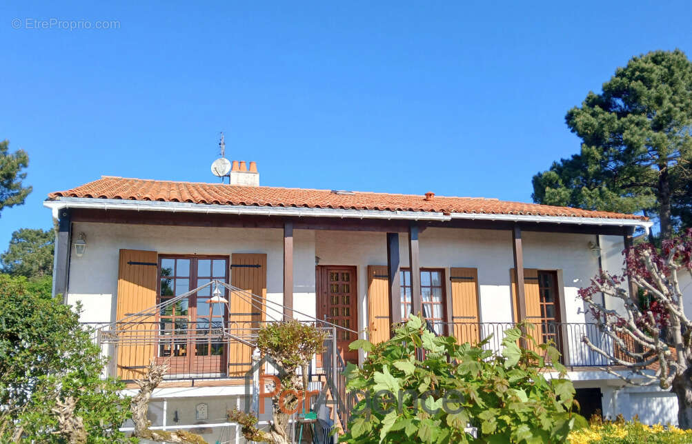 Maison à SAINT-PALAIS-SUR-MER