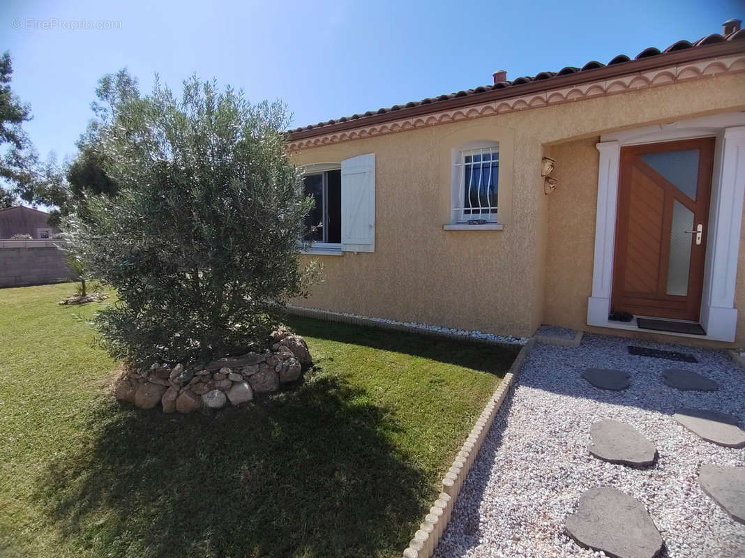 Maison à SAIX