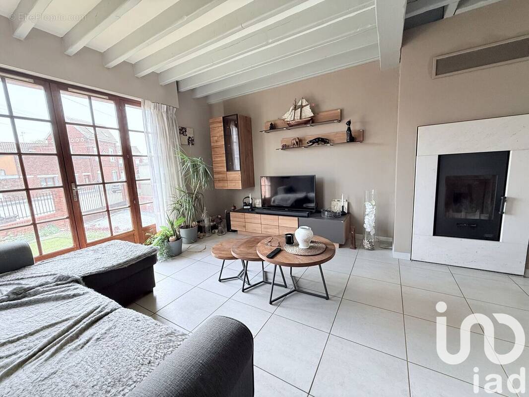 Photo 1 - Maison à ALLENNES-LES-MARAIS