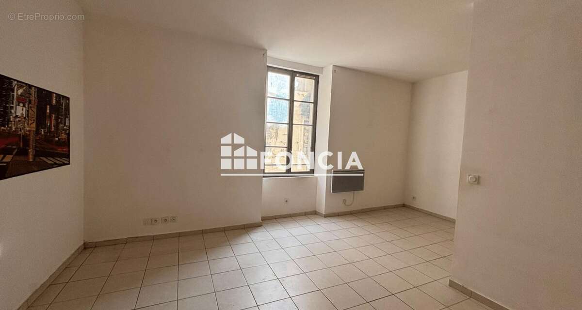 Appartement à BEAUCAIRE