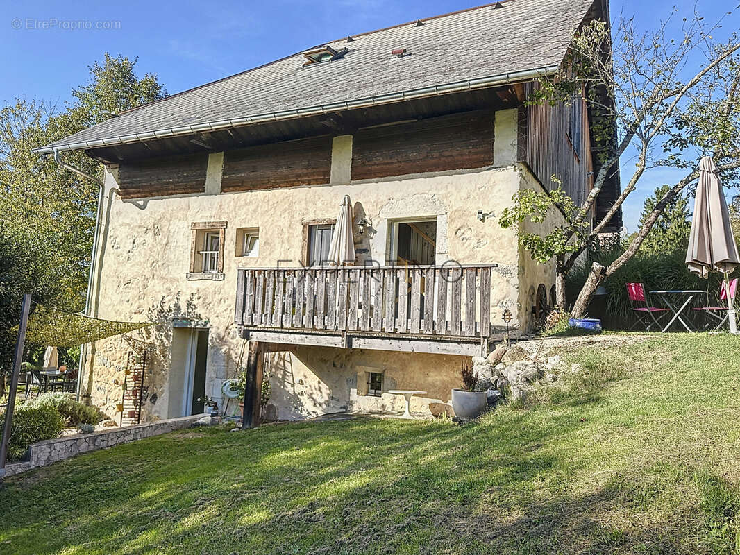 Maison à ALBENS