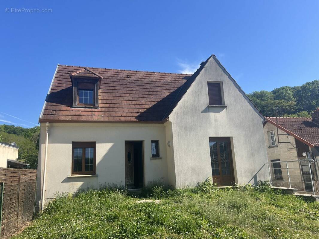Maison à FOLEMBRAY