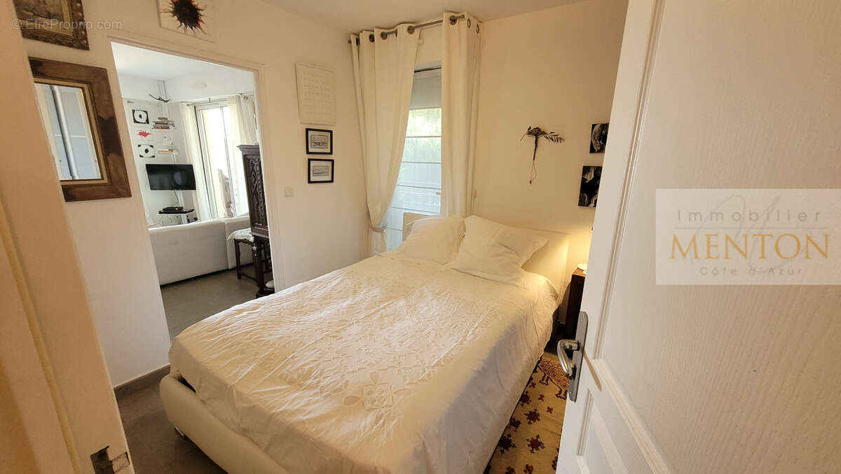 Appartement à ROQUEBRUNE-CAP-MARTIN