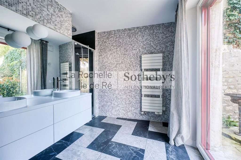 Maison à LA ROCHELLE