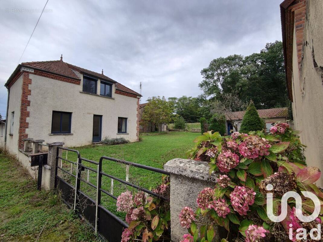 Photo 1 - Maison à BOURBON-LANCY