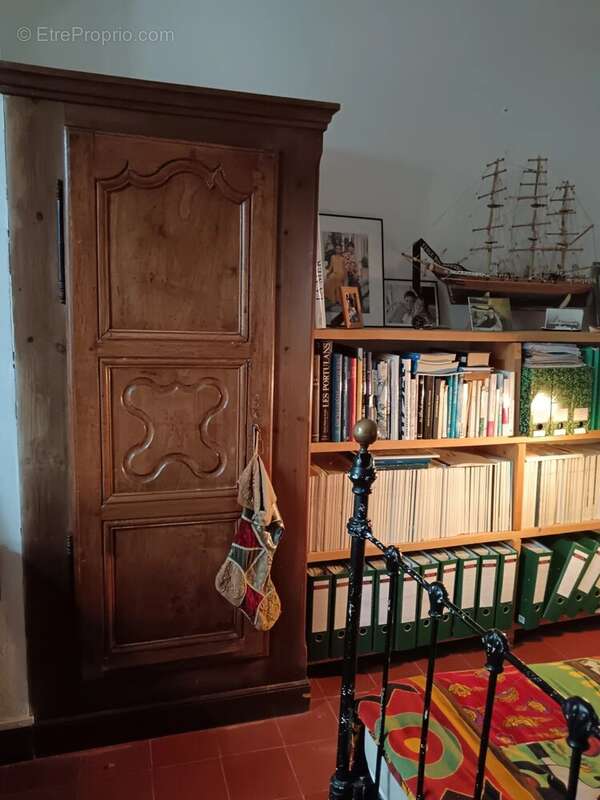 Appartement à COURSEGOULES