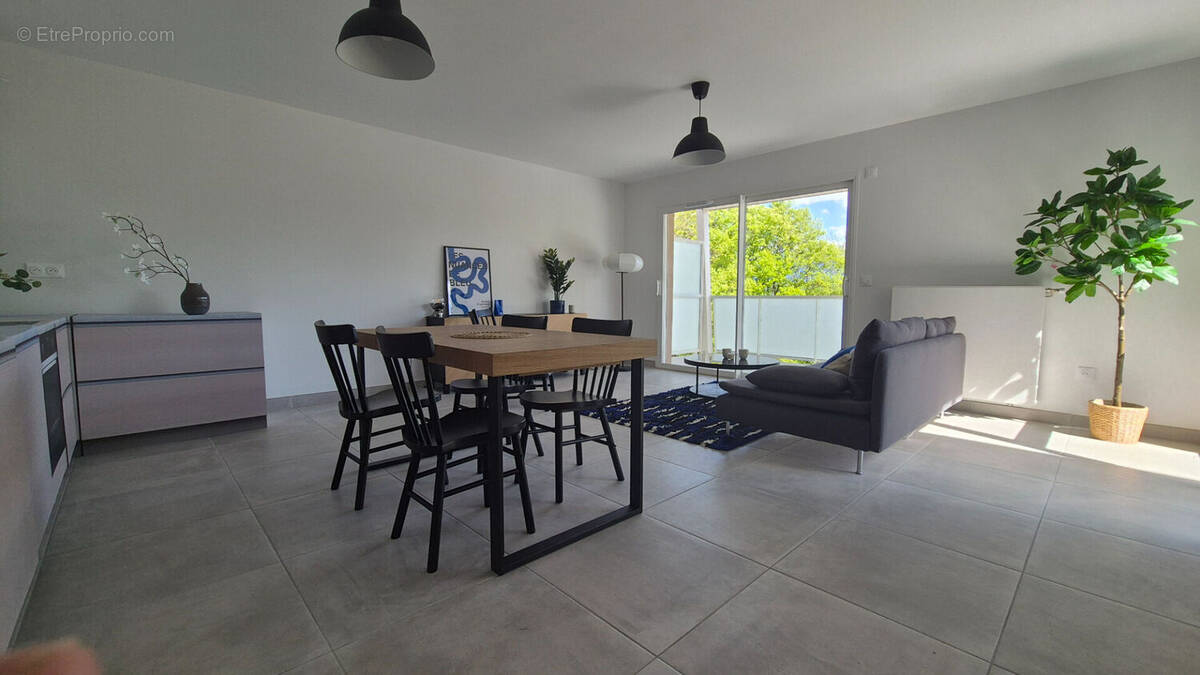 Appartement à CLAIX