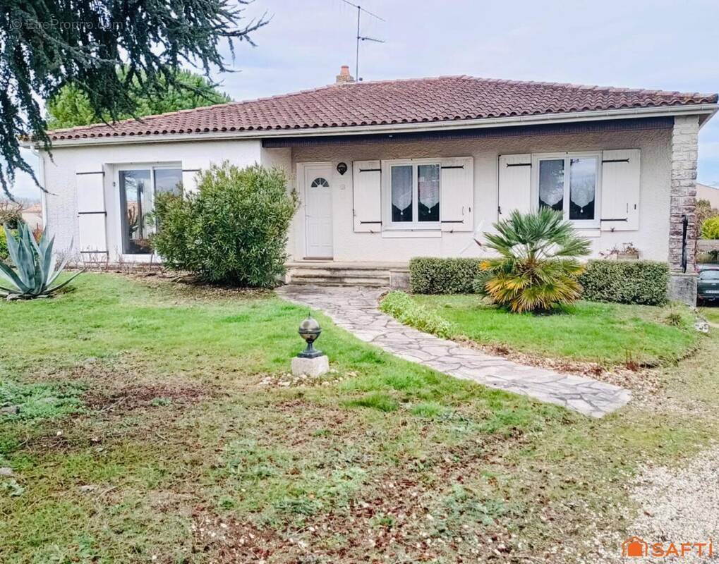 Photo 1 - Maison à SAINT-JULIEN-DE-L&#039;ESCAP