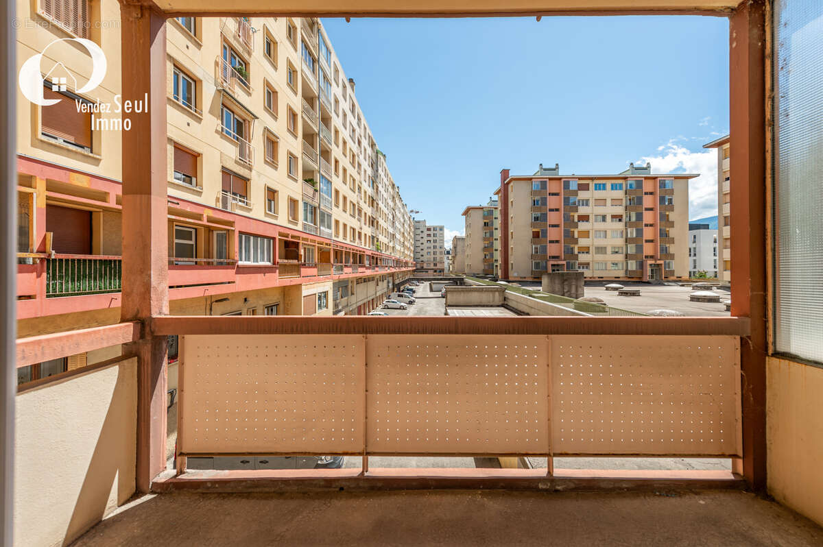 Appartement à AIX-LES-BAINS