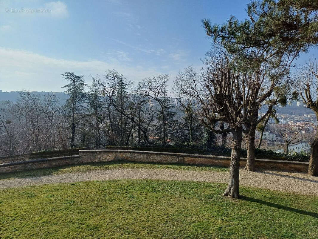 Appartement à LYON-4E