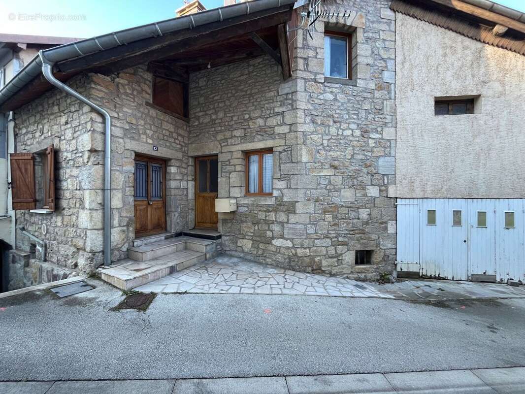 Maison à BEURE