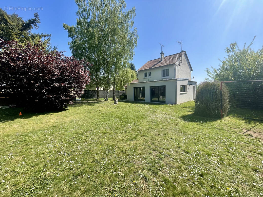 Maison à SAVEUSE