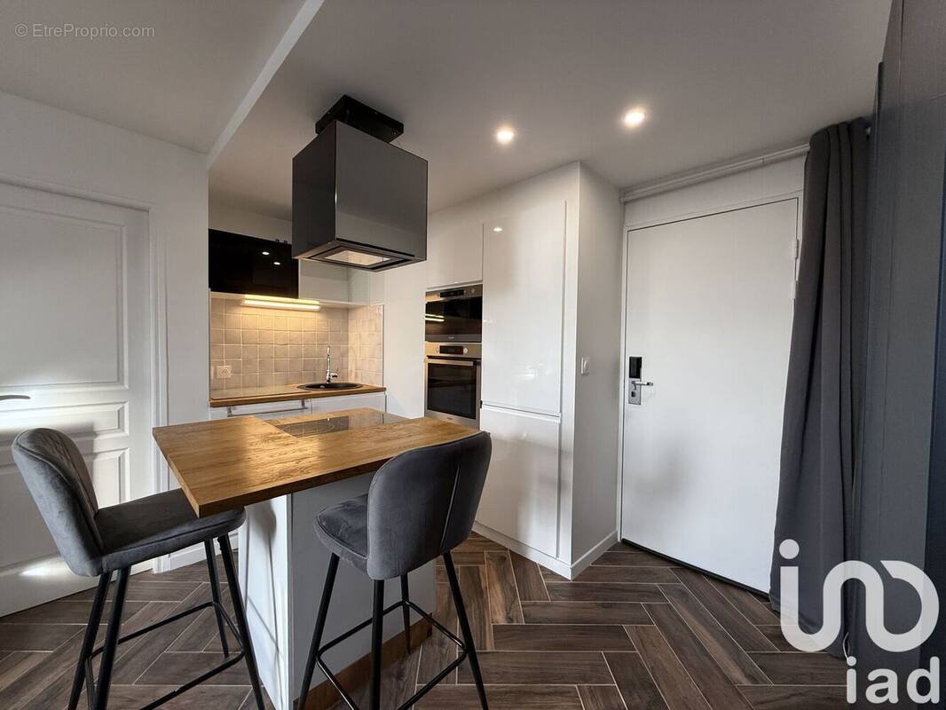 Photo 1 - Appartement à MAGNY-LE-HONGRE
