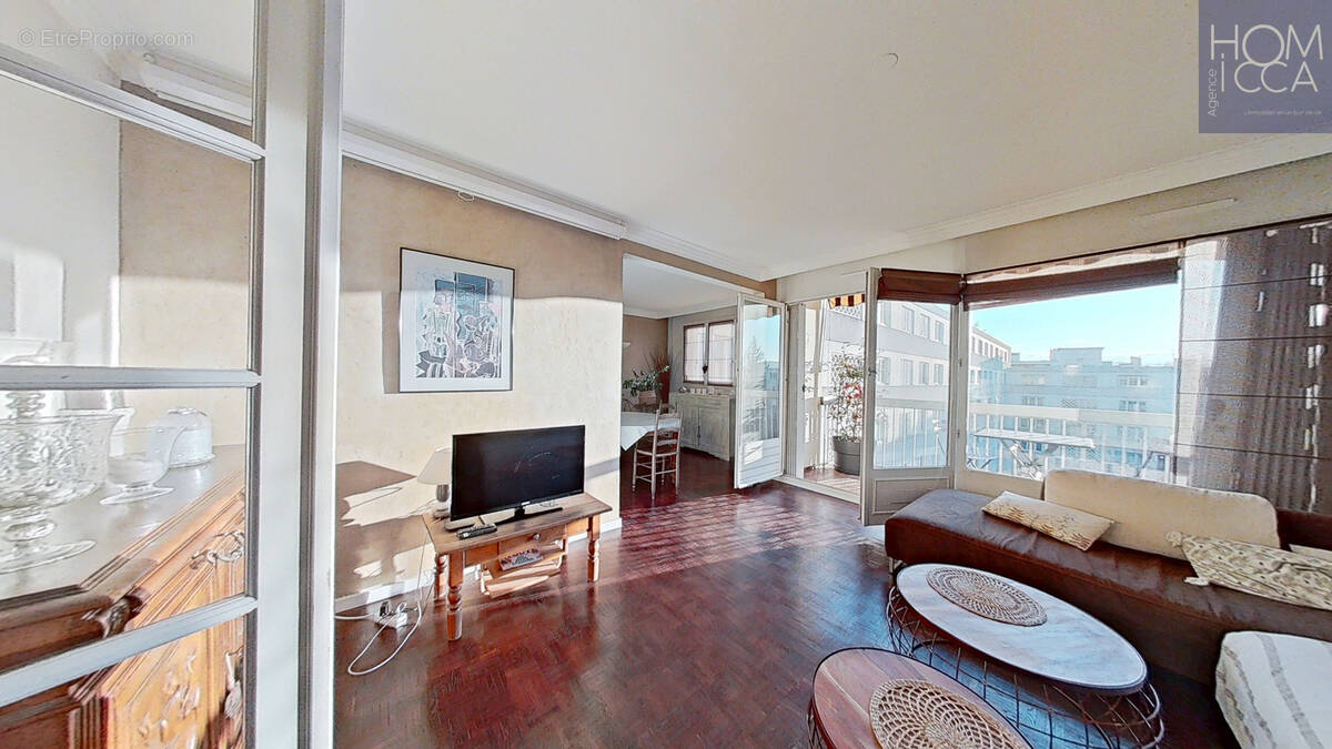 Appartement à LYON-5E