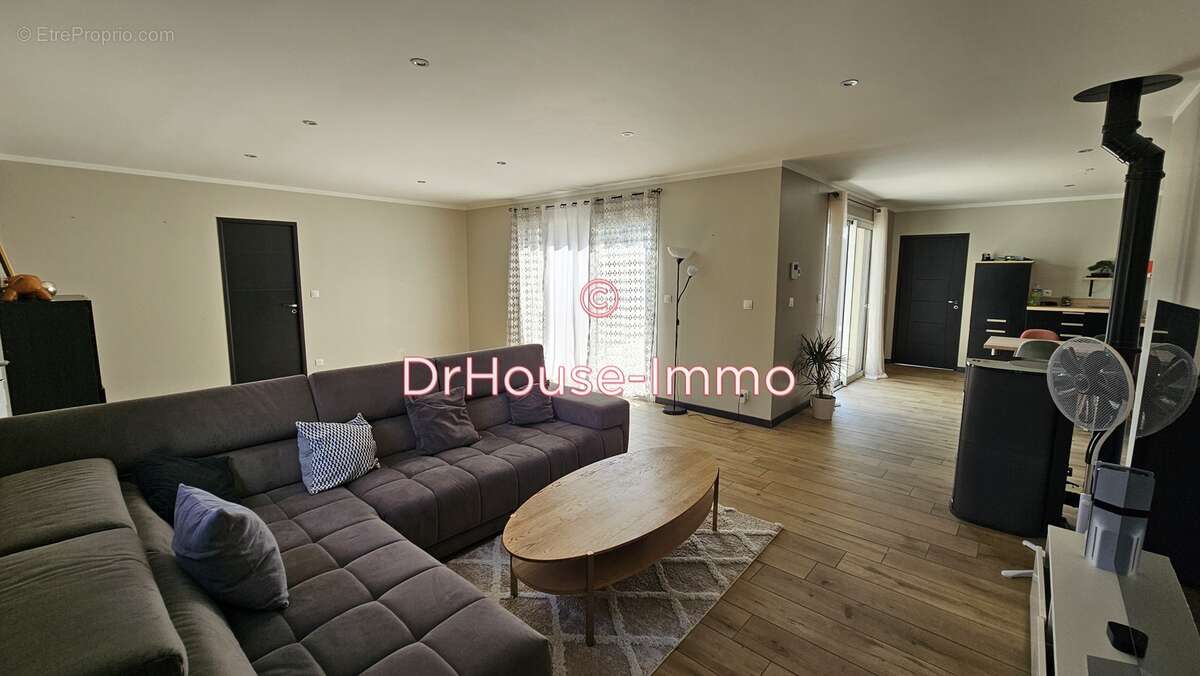 Maison à CHANGE