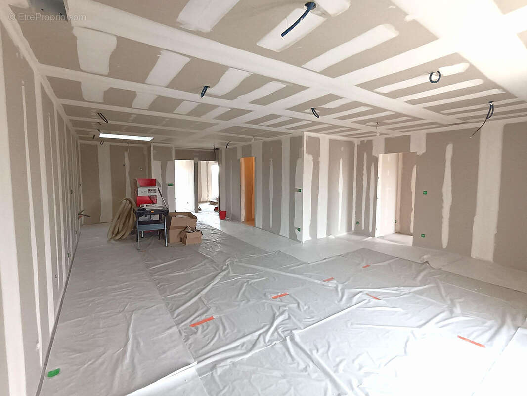 Appartement à CRECHES-SUR-SAONE
