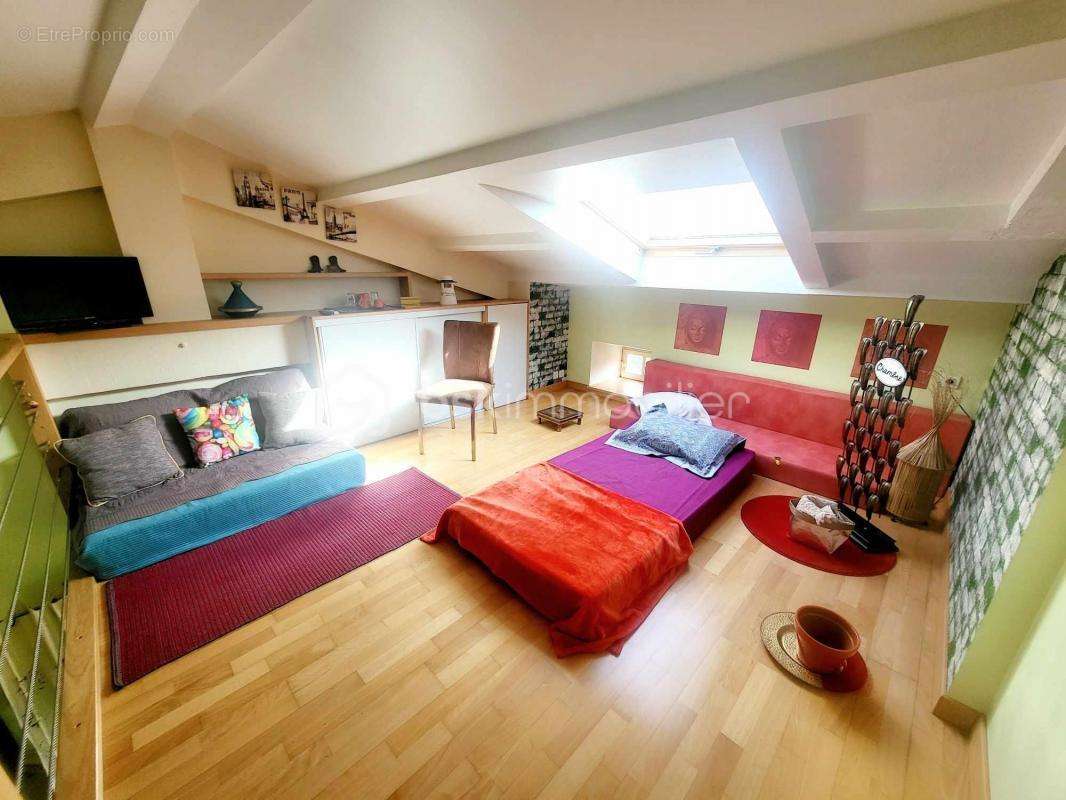 Maison à PRIVAS