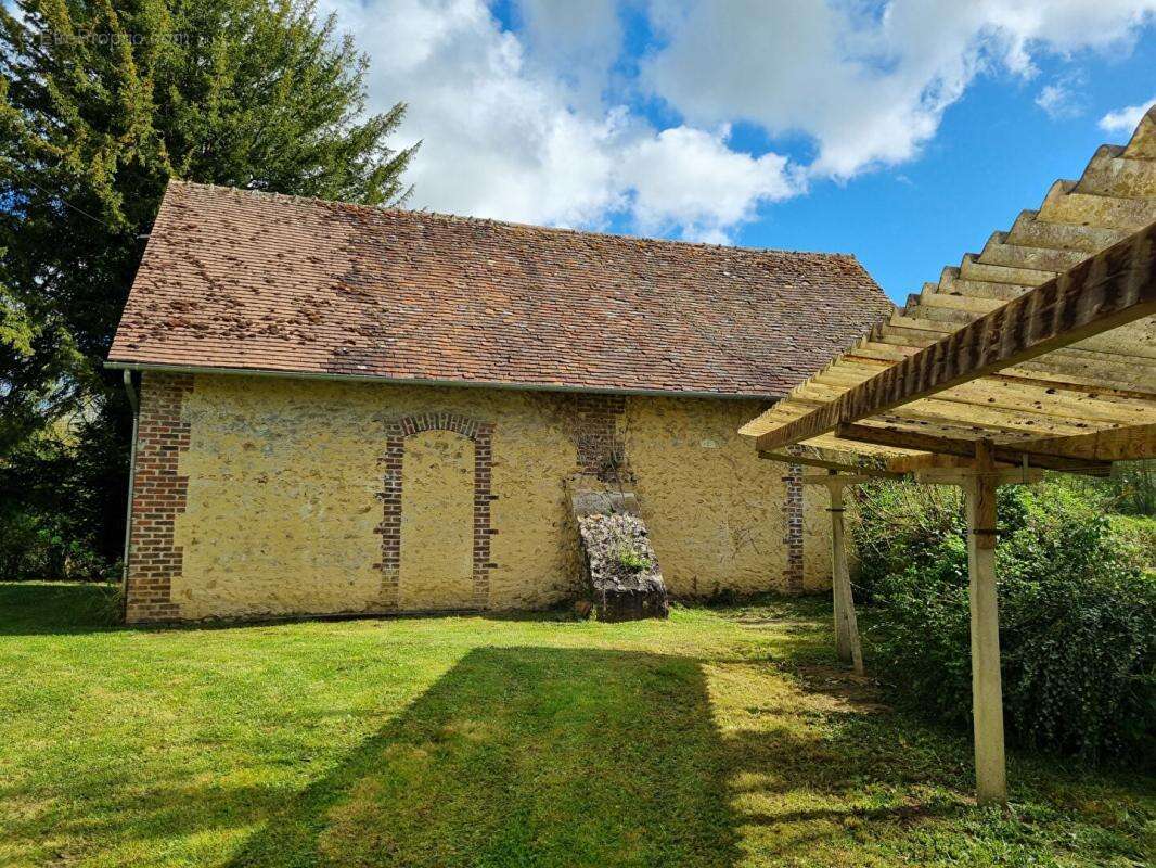 Maison à SAVIGNY-SUR-BRAYE