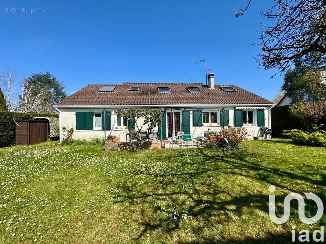 Photo 1 - Maison à MENNECY