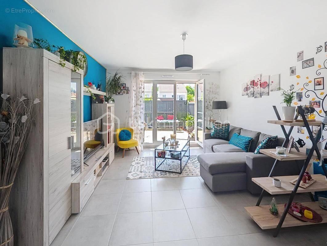 Appartement à SERRIS