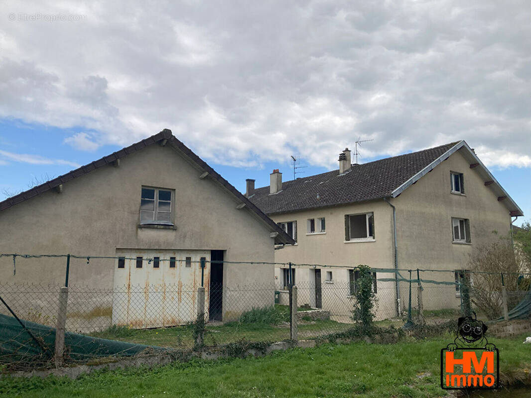 Maison à FEYTIAT