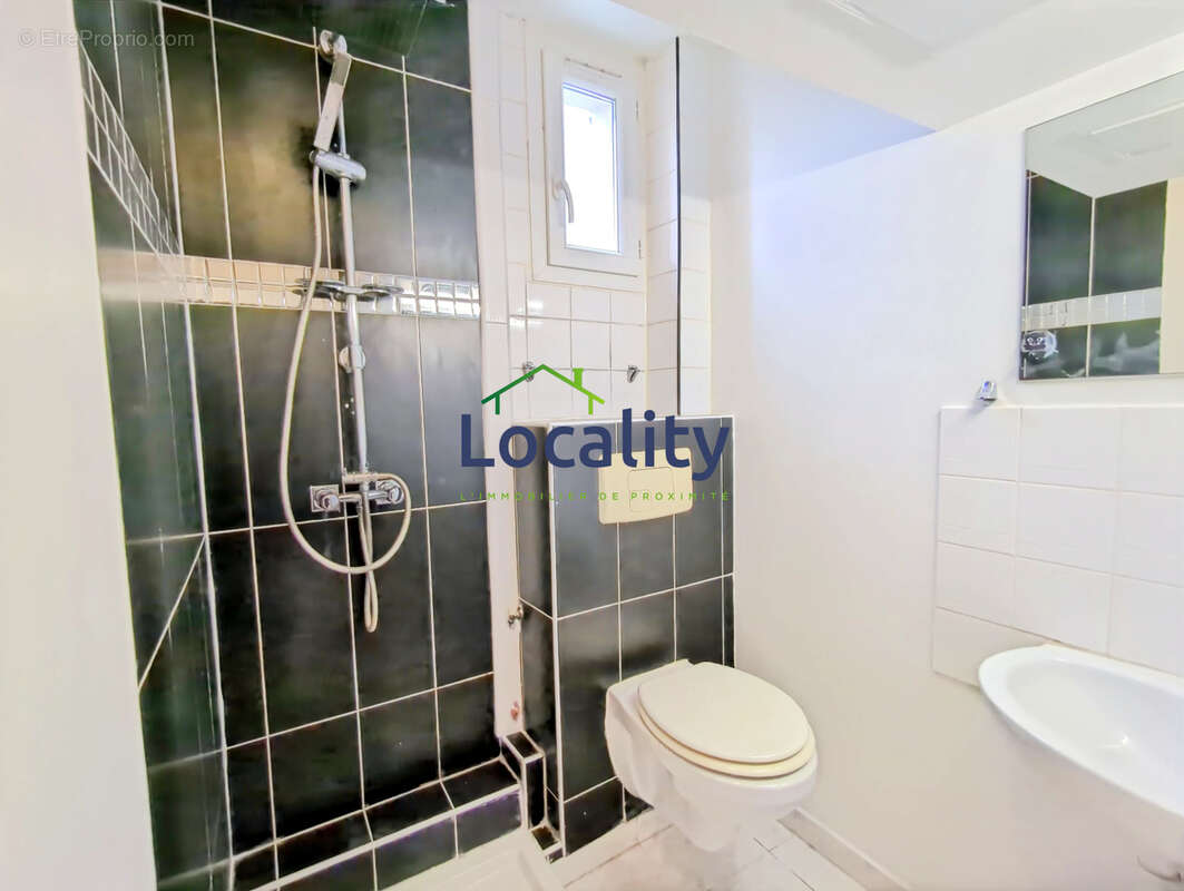 Appartement à SURESNES