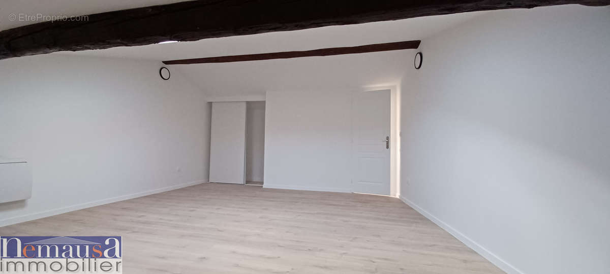 Appartement à VAUVERT
