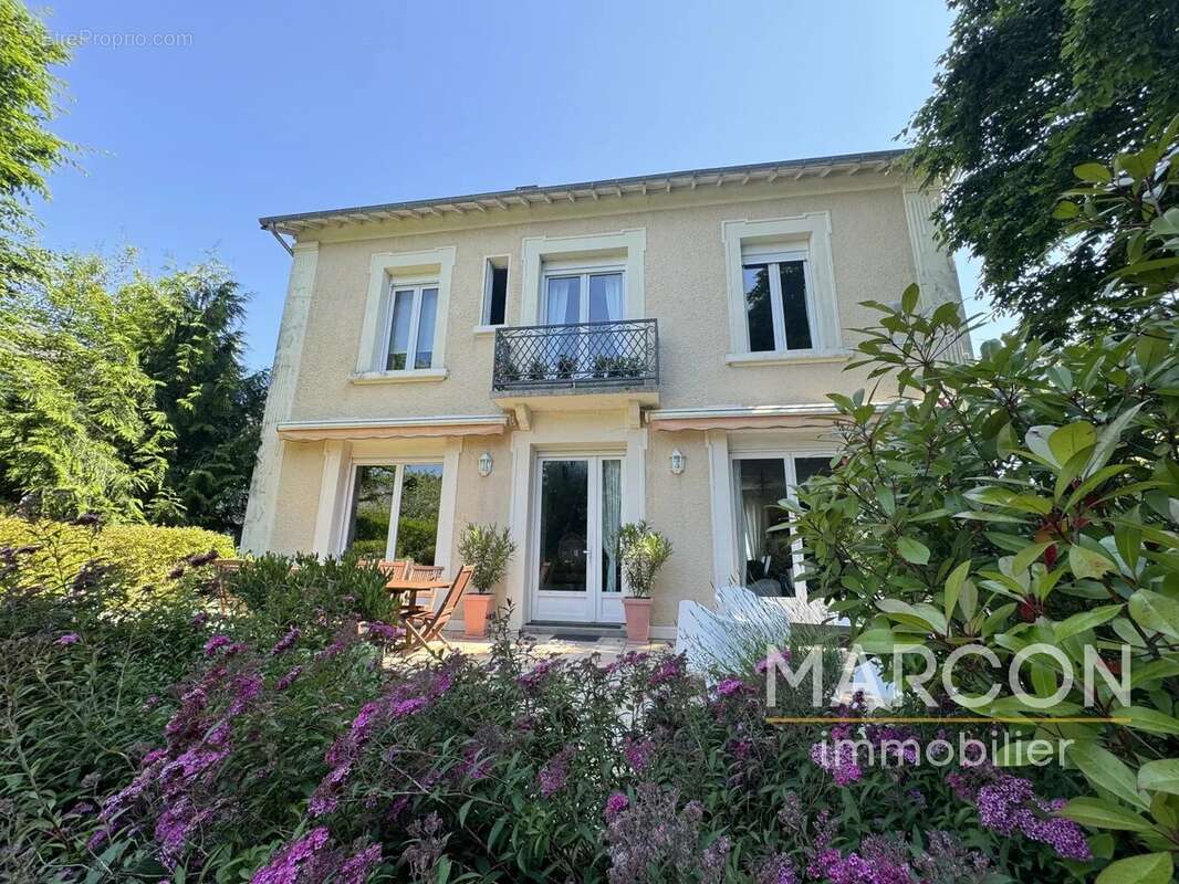 Maison à GUERET