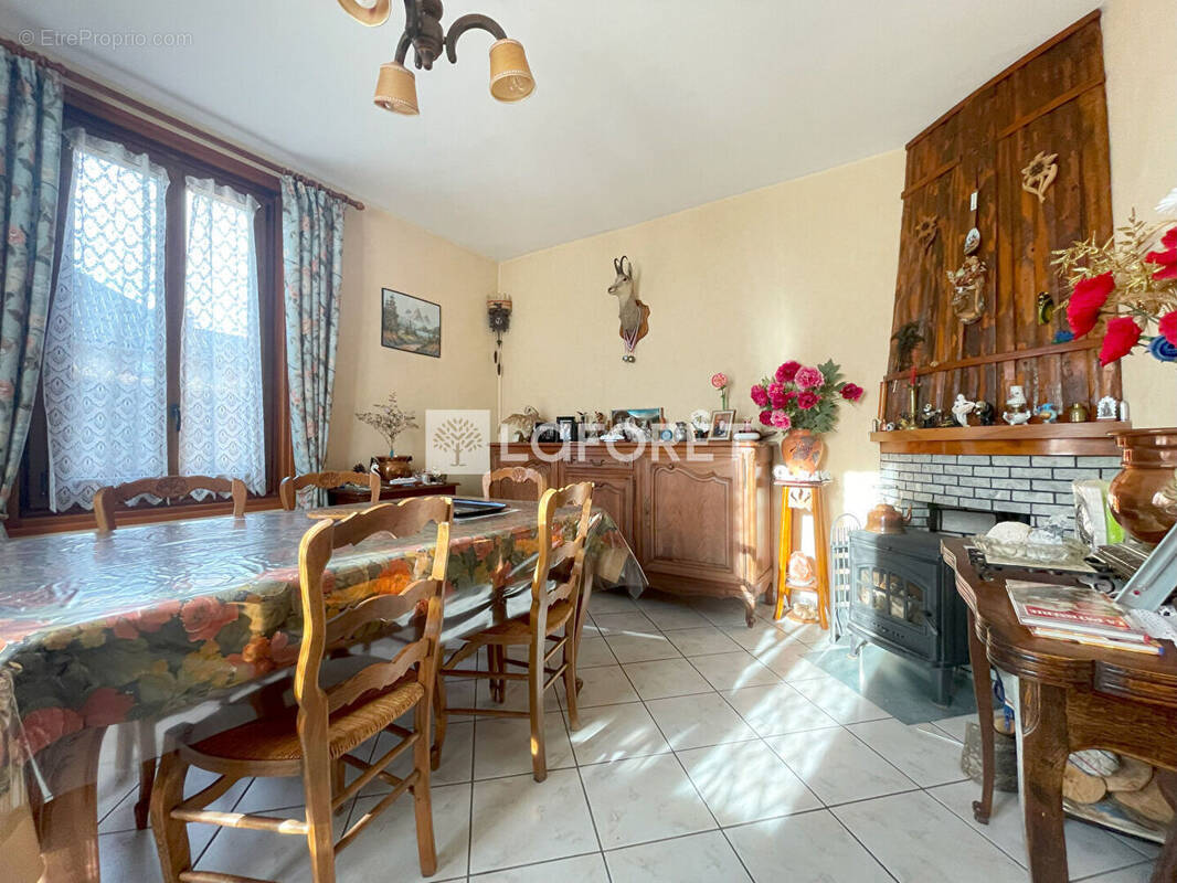 Appartement à MERCURY