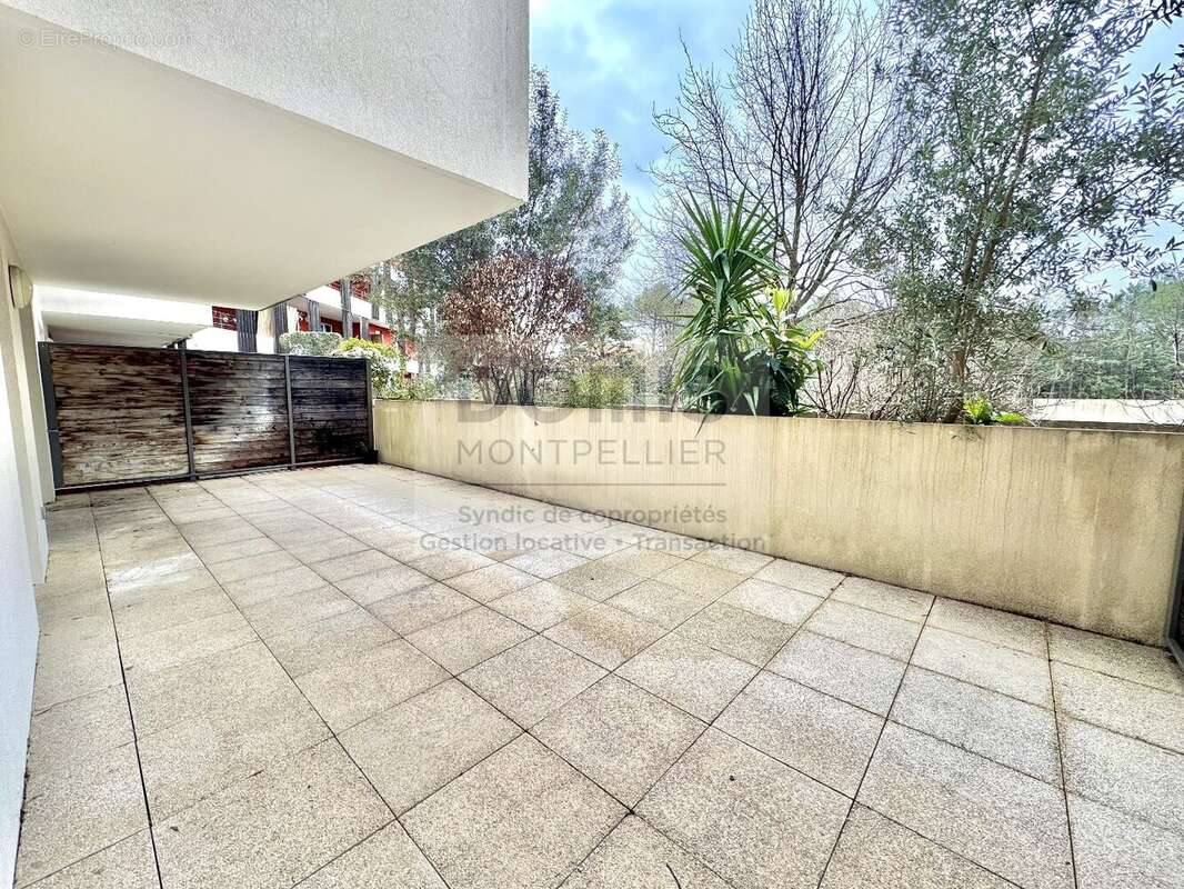 Appartement à JUVIGNAC