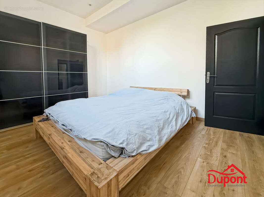 Appartement à MAING