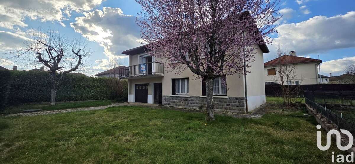 Photo 2 - Maison à AURILLAC