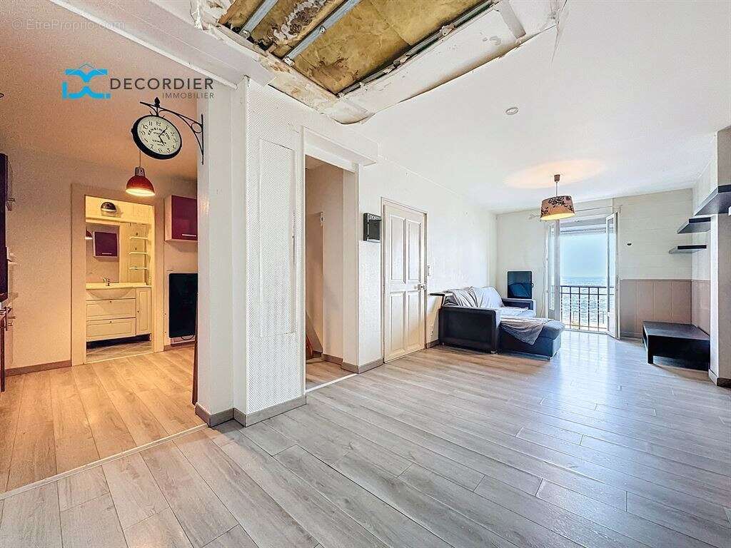 Appartement à EVIAN-LES-BAINS