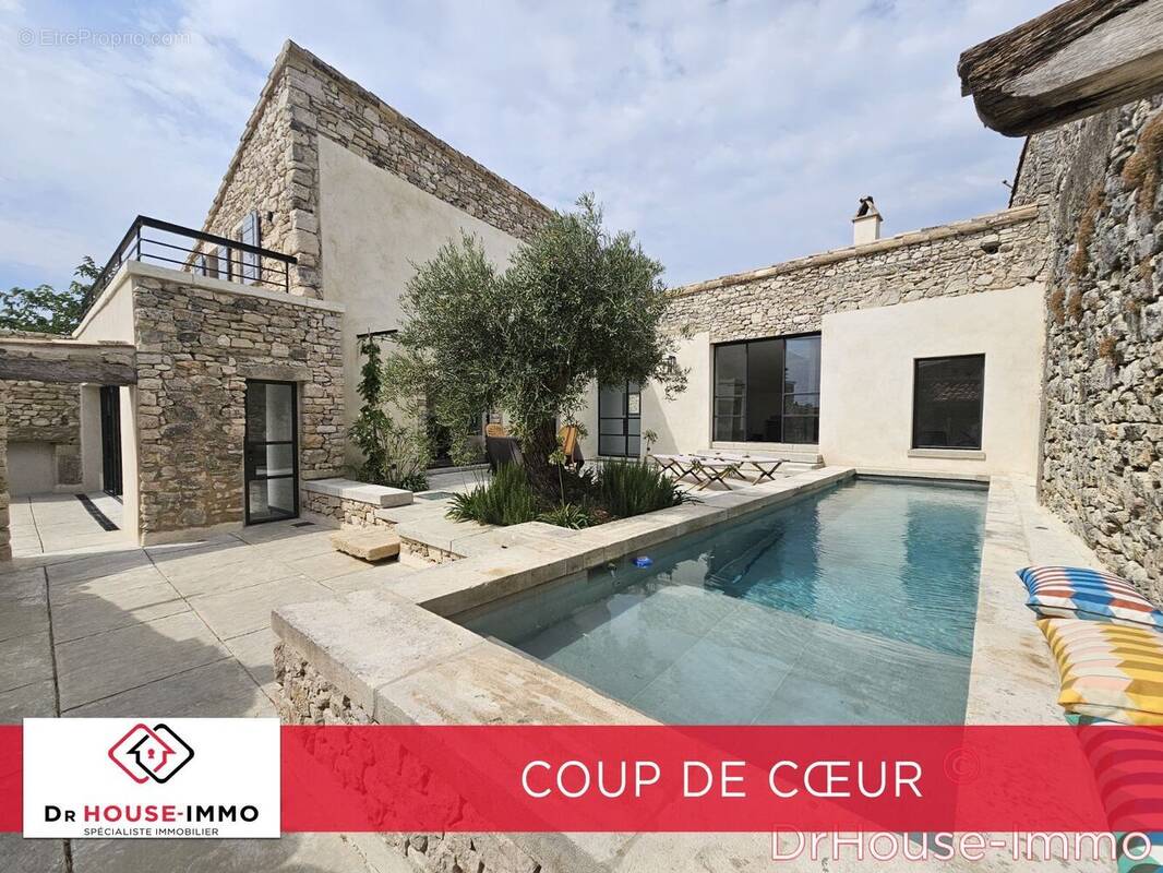 Maison à GRIGNAN