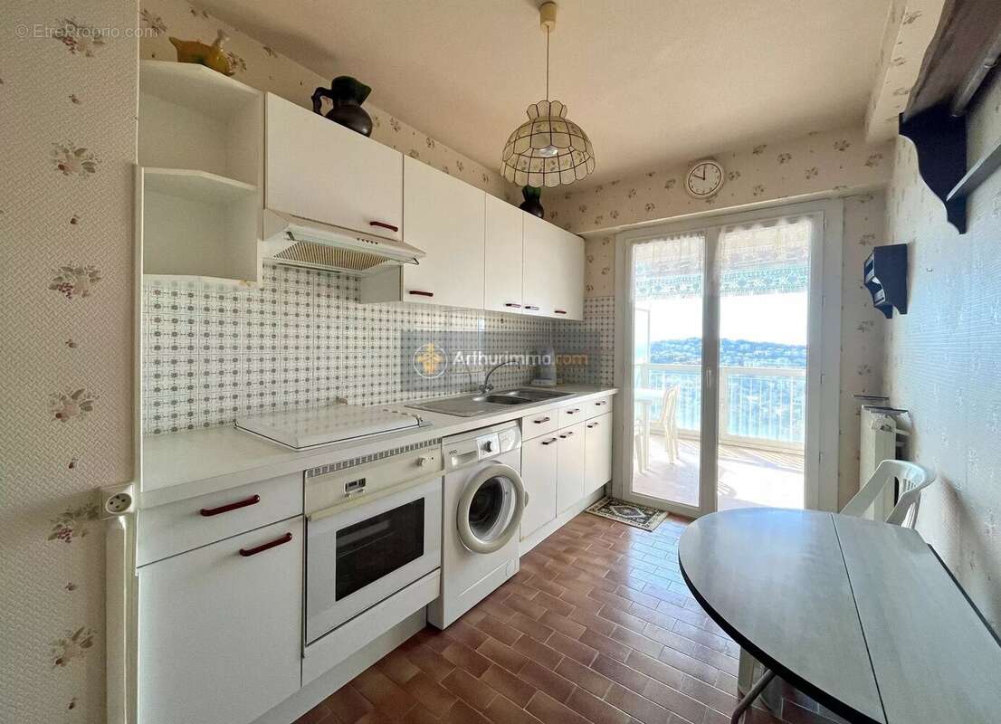 Appartement à SAINT-RAPHAEL