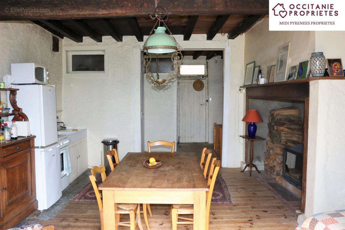 Maison à CARLA-BAYLE