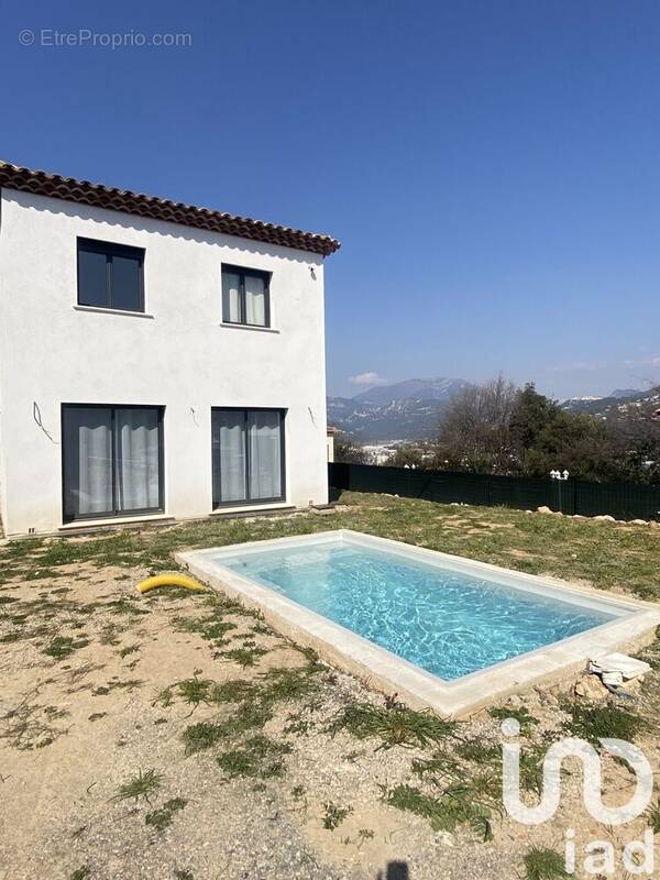 Photo 1 - Maison à CARROS
