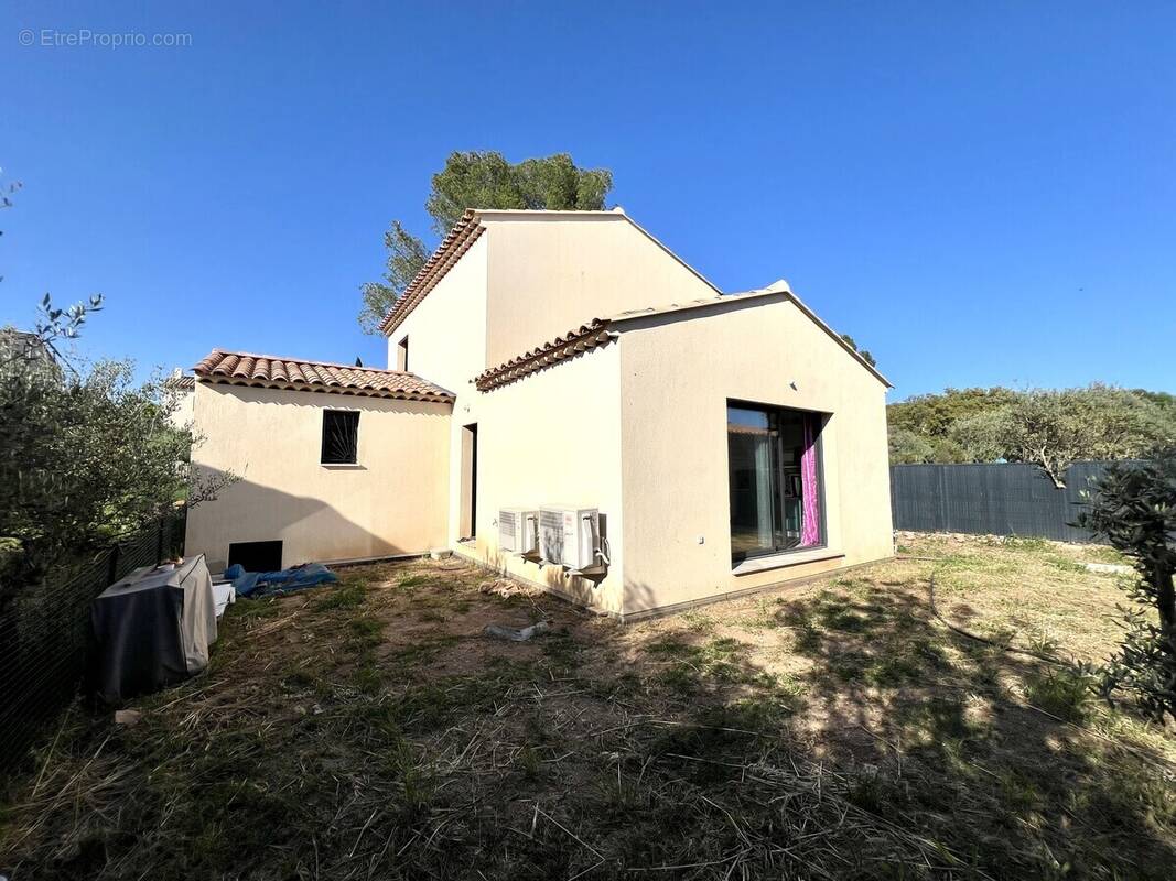 Maison à PIERREFEU-DU-VAR