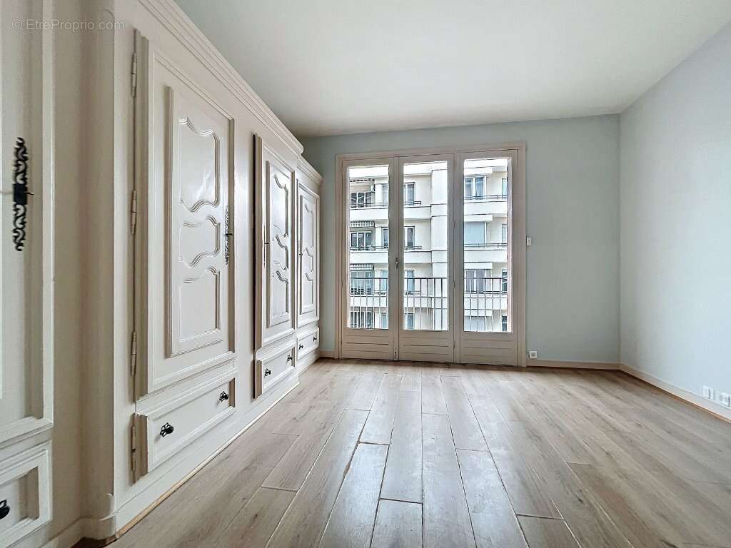 Appartement à LYON-6E