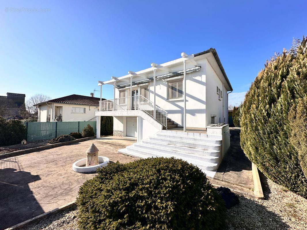 Maison à BON-ENCONTRE