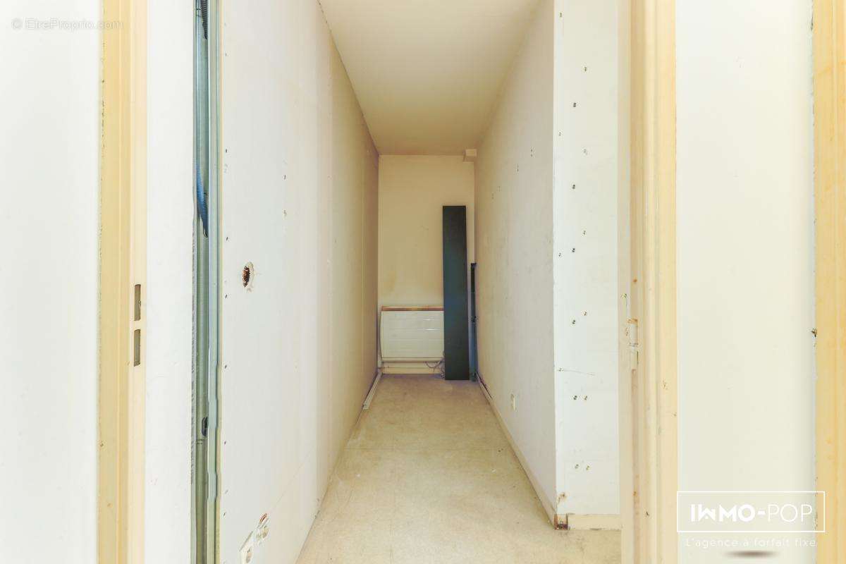 Appartement à VILLETANEUSE