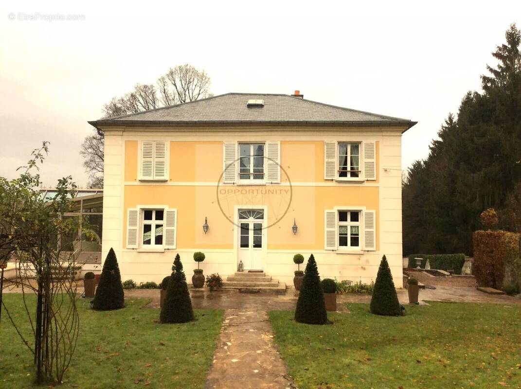Maison à DAMMARTIN-EN-GOELE