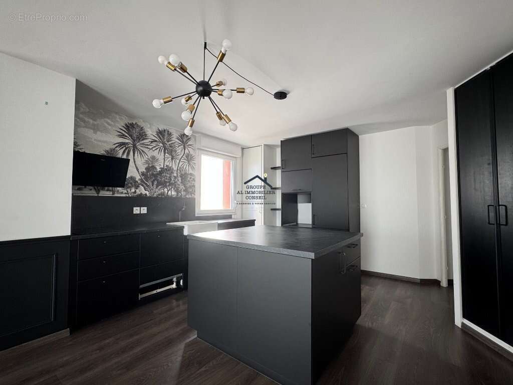 Appartement à LA MADELEINE